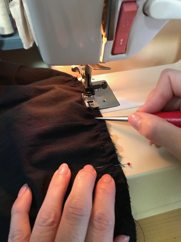 袖付け ギャザー