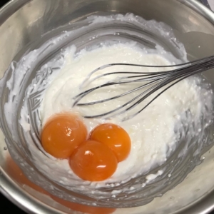 チーズシフォンケーキ